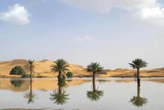 lake in merzouga, morocco, sahara desert